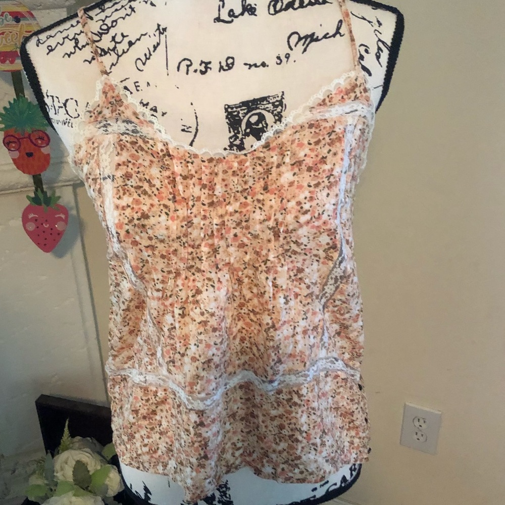 Floral top/ blouse